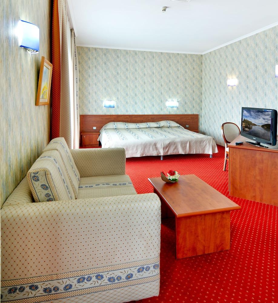 Aqua Hotel Varna Eksteriør billede